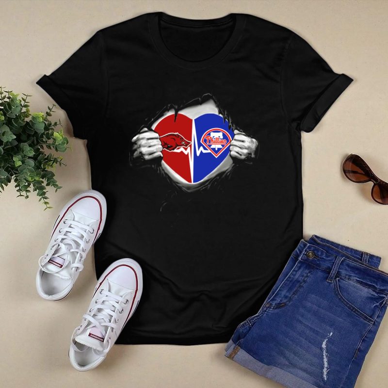 Arkansas Razorbacks Heart Philadelphia Phillies Fan T-Shirt for Sports Lovers - Image 5