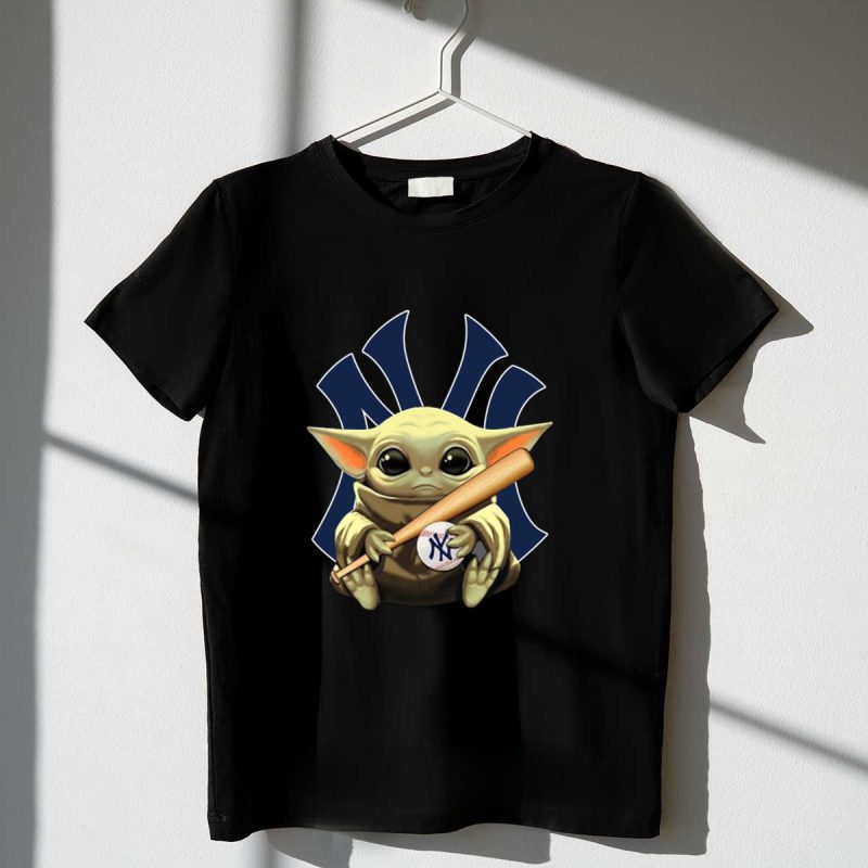 Baby Yoda Hug New York Yankees shirt t shirt 1 1