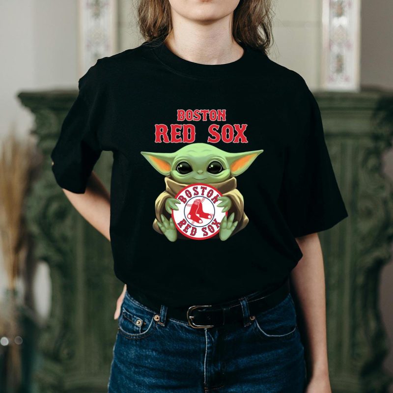 Baby Yoda Hugs Boston Red Sox Baseball T-Shirt for Kids & Fans - Image 2