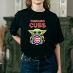 Baby yoda hug chicago cubs shirt t shirt 2 2.jpg