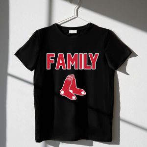 Boston Red Sox Family T-Shirt - Perfect for Game Day and Family Fun