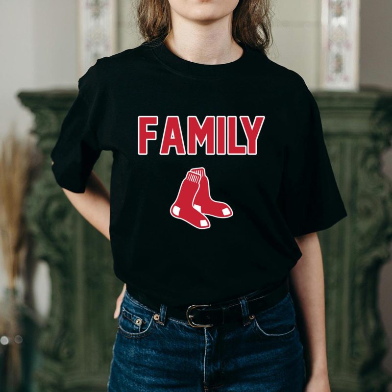 Boston Red Sox Family T-Shirt - Perfect for Game Day and Family Fun - Image 2