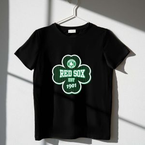 Boston Red Sox Shamrock Est 1901 St Patrick'S Day T-Shirt For Fans