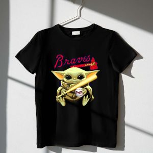 Braves Baseball Baby Yoda T-Shirt With Bat And Ball Design