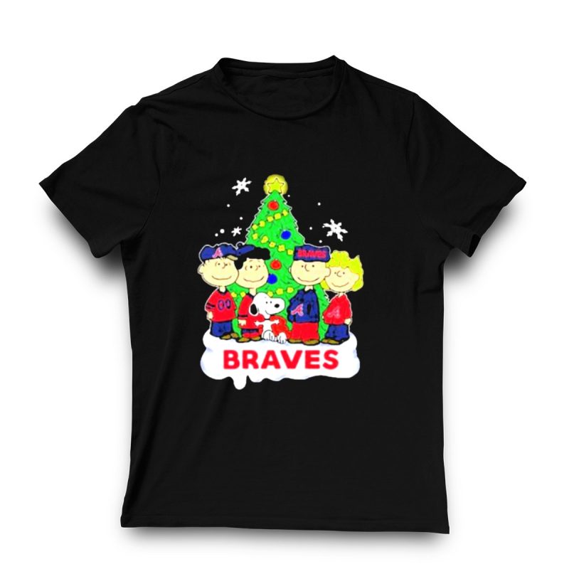 Braves Peanuts Snoopy Christmas Tree T-Shirt – Charlie Brown & Friends - Image 3