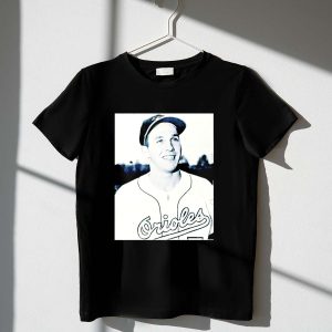 Brooks Robinson Orioles Baseball Legend T-Shirt For Fans