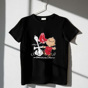Charlie Brown Snoopy Boston Red Sox Graphic T-Shirt for Fans