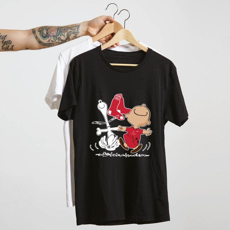 Charlie Brown Snoopy Boston Red Sox Graphic T-Shirt for Fans - Image 4