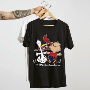 Charlie Brown & Snoopy St. Louis Cardinals Graphic T-Shirt – Unisex Gift