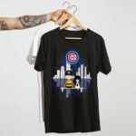 Charlie brown and snoopy dog watching city chicago cubs shirt t shirt 4 4.jpg