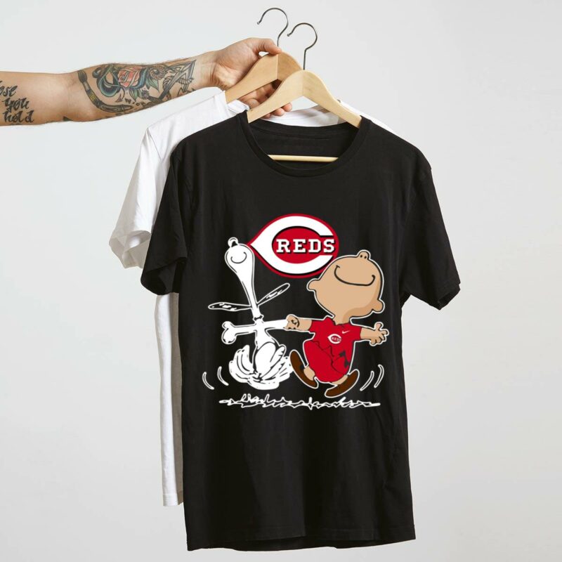 Charlie brown snoopy cincinnati reds shirt t shirt 4 4.jpg