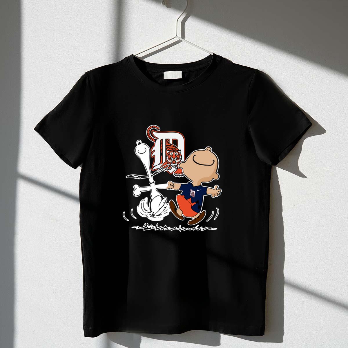 Charlie brown snoopy detroit tigers shirt t shirt 1 1