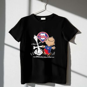 Snoopy Charlie Brown Philadelphia Phillies T-Shirt for Casual Wear