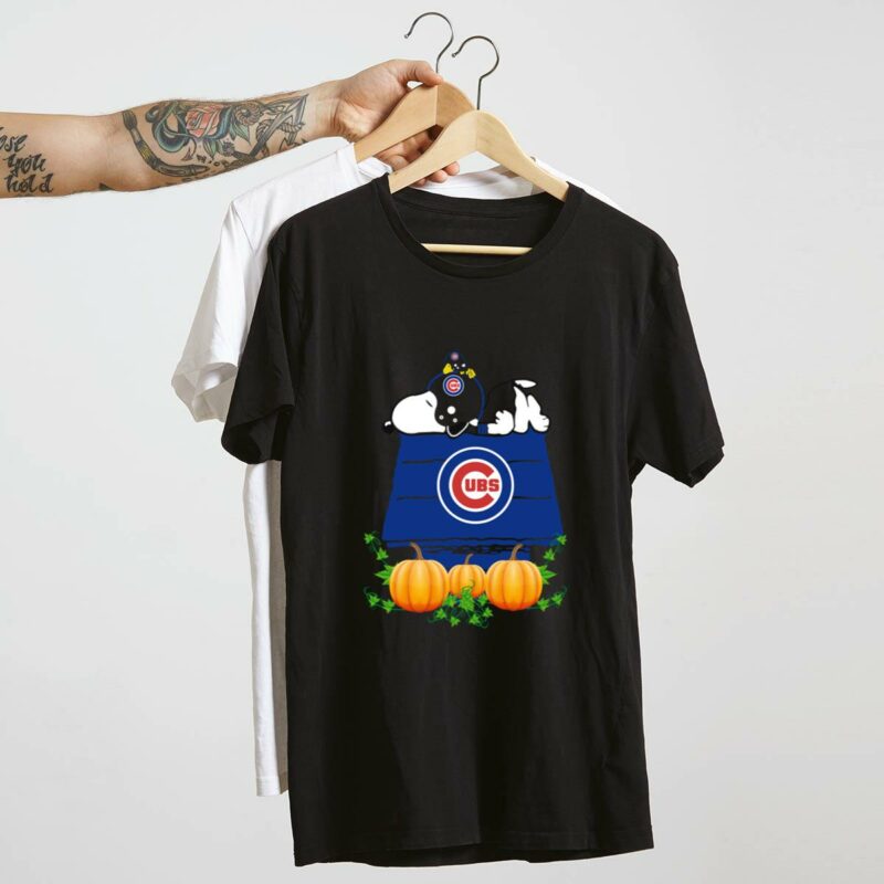 Chicago cubs snoopy pumpkin house shirt t shirt 4 4.jpg