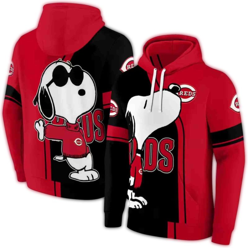 Cincinnati Reds Playful Snoopy AOP Hoodie 1