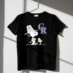 Colorado Rockies Snoopy Woodstock Thanksgiving Pilgrim Hat T-Shirt