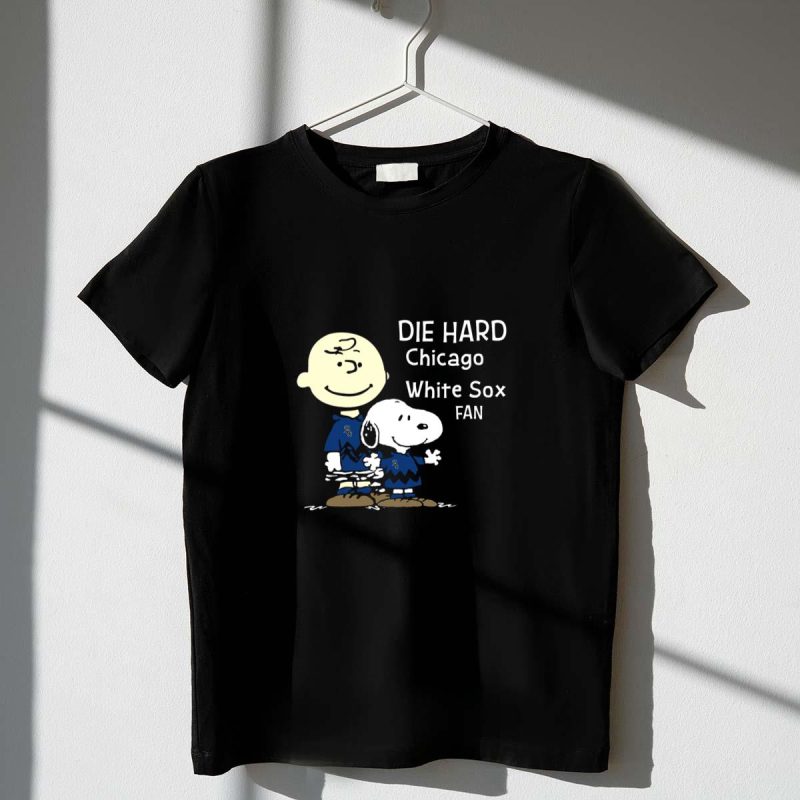 DIE HARD Chicago White Sox FAN Snoopy and Charlie Brown T Shirt t shirt 1 1