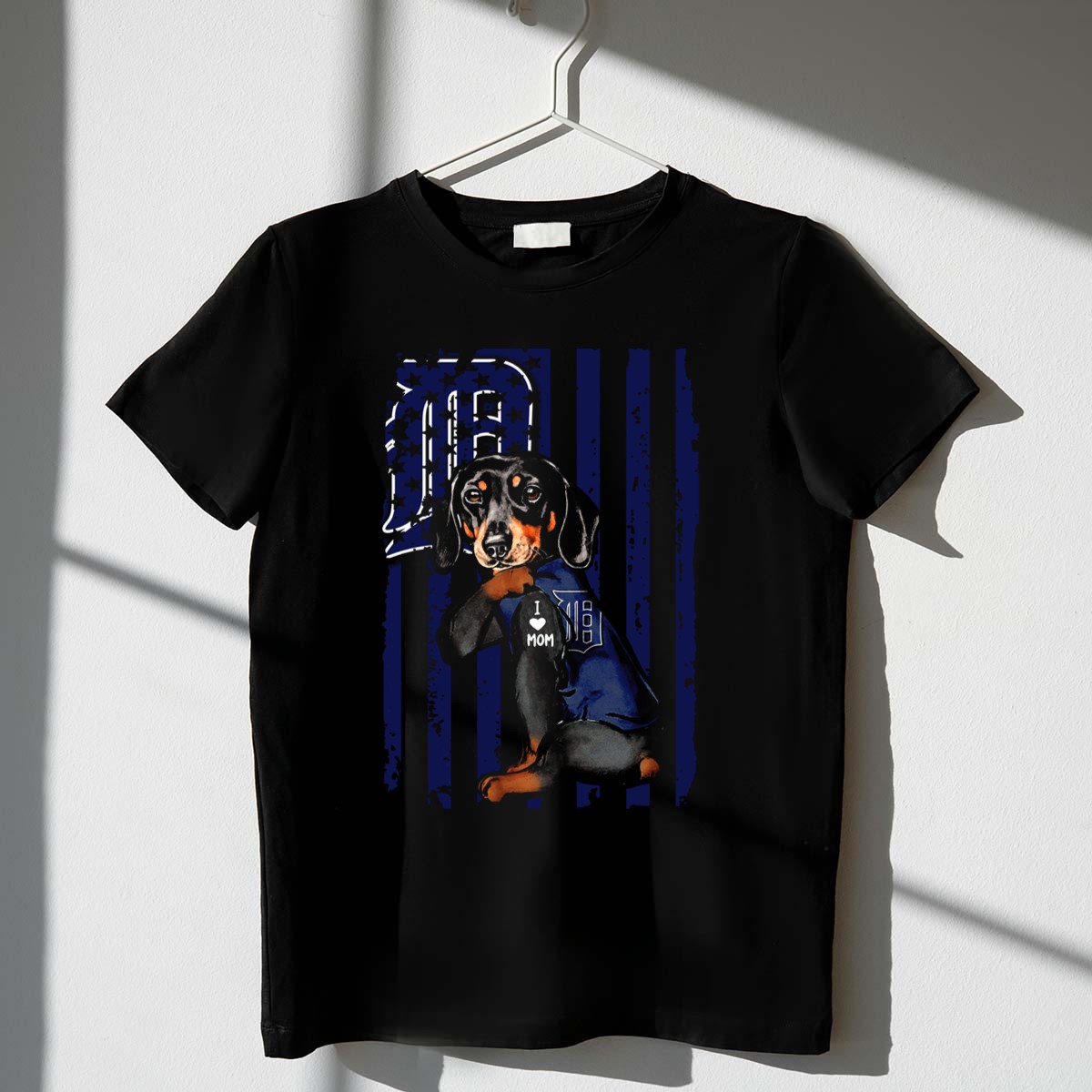 Dachshund I Love Mom Detroit Tigers Stripes T Shirt t shirt 1 1
