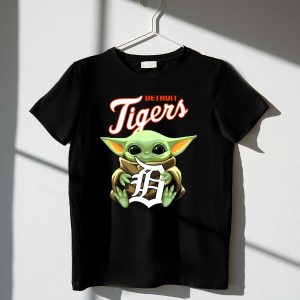 Cute Baby Yoda Detroit Tigers Kids T-Shirt - Fun Graphic Tee For Children
