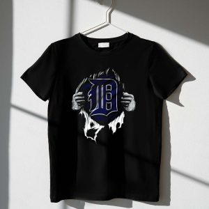 Detroit Tigers Torn Background T-Shirt For Fans And Collectors