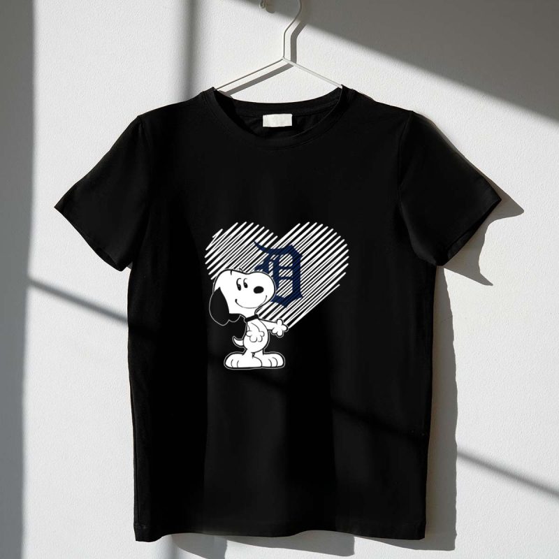 Detroit Tigers Snoopy Heart T Shirt t shirt 1 1