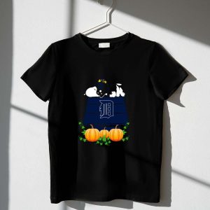 Detroit Tigers Snoopy Pumpkin House Graphic Tee For Fans And Collectors