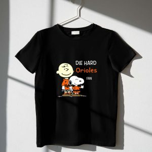 Die Hard Orioles Fan Snoopy & Charlie Brown T-Shirt For Baseball Lovers