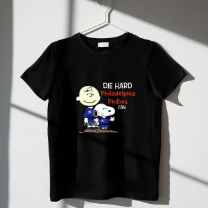 Die Hard Philadelphia Phillies Snoopy & Charlie Brown Graphic T-Shirt