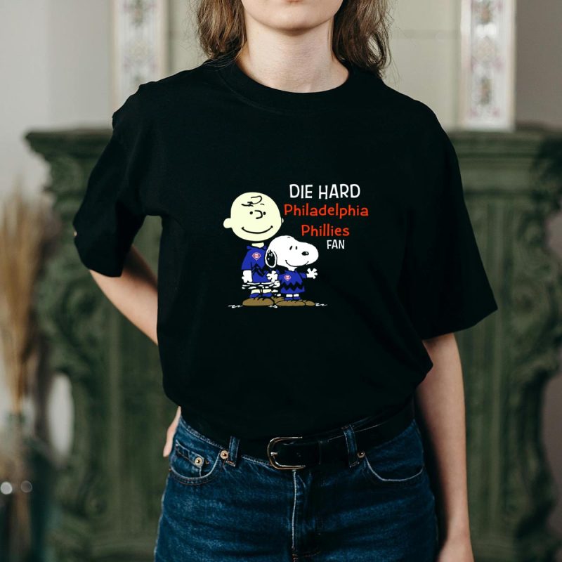 Die Hard Philadelphia Phillies Snoopy & Charlie Brown Graphic T-Shirt - Image 2