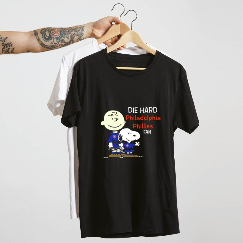 Die Hard Philadelphia Phillies Snoopy & Charlie Brown Graphic T-Shirt - Image 4