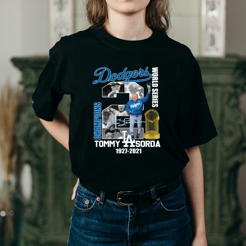 Dodgers World Series Champions Tommy Lasorda Signature T-Shirt 1927-2021 - Image 2
