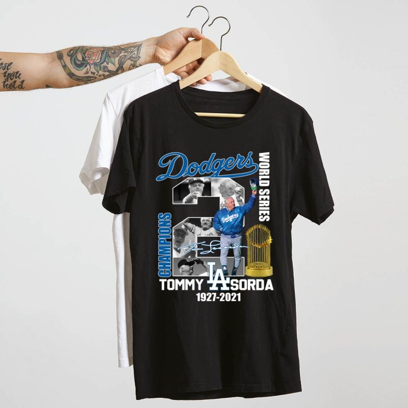 Dodgers World Series Champions Tommy Lasorda Signature T-Shirt 1927-2021 - Image 4