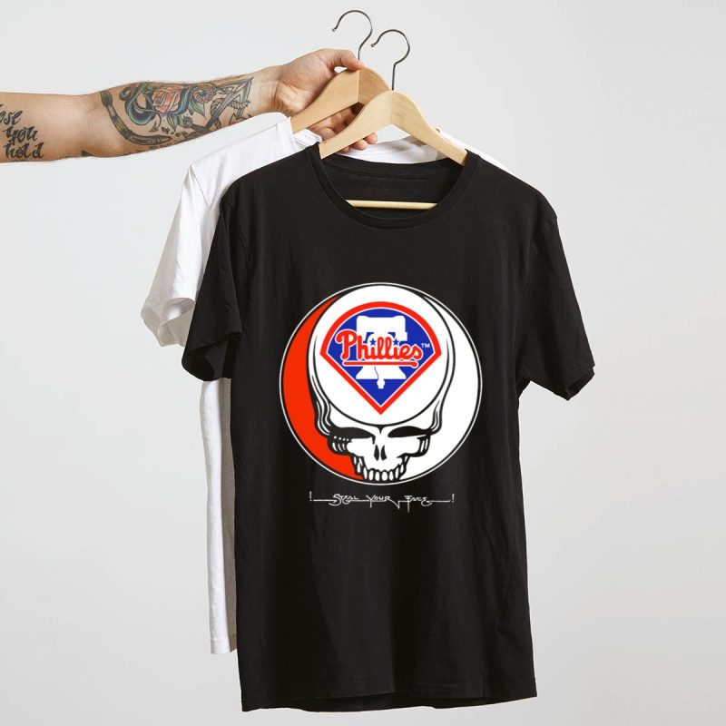 Grateful Dead Steal Your Face T-Shirt with Philadelphia Phillies Design - Image 4