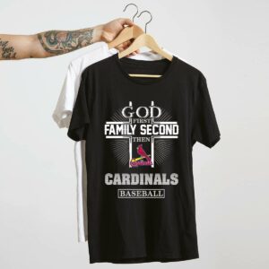 God First Family Second St. Louis Cardinals Graphic T-Shirt – Unisex Gift