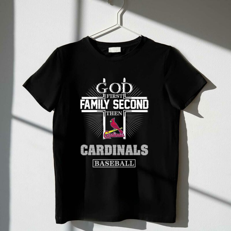 God First Family Second St. Louis Cardinals Graphic T-Shirt – Unisex Gift - Image 4