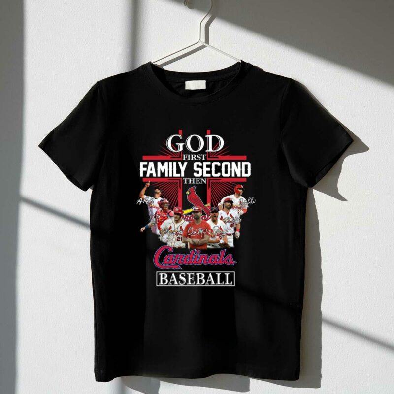 God First Family Second St. Louis Cardinals Graphic T-Shirt – Unisex Gift - Image 4