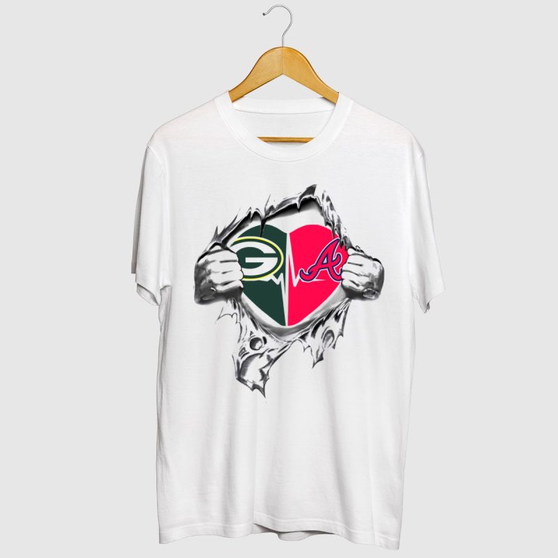 Green Bay Packers & Atlanta Braves Heart Hands T-Shirt For Fans - Image 2