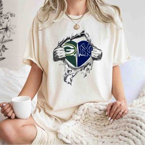Green Bay Packers & New York Yankees Heart Graphic T-Shirt For Fans