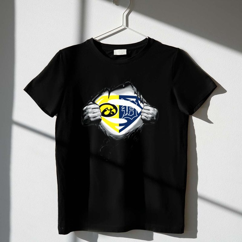 Hawkeyes Detroit Tigers Superman Shield Logo Fusion T Shirt t shirt 1 1