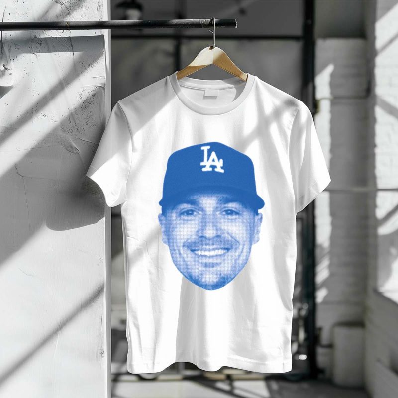 Hernandez Kike Halftone Face Graphic T-Shirt for Trendy Style - Image 3