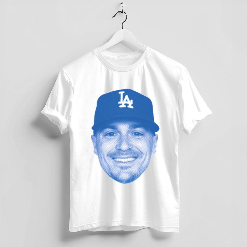 Hernandez Kike Halftone Face Graphic T-Shirt for Trendy Style - Image 4