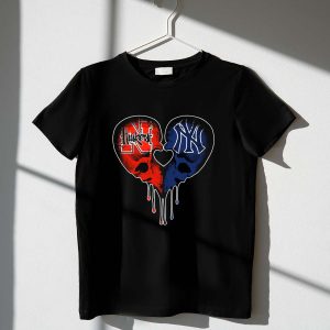 Huskers Yankees Skull Heart Graphic T-Shirt For Fans