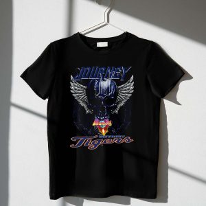 Detroit Tigers Flame Graphic T-Shirt With Skull Wings For Fans
