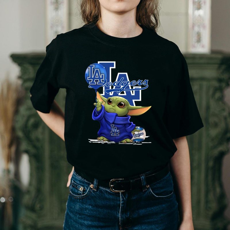 Los Angeles Dodgers Baby Yoda T-Shirt - Star Wars 2021 Edition - Image 2