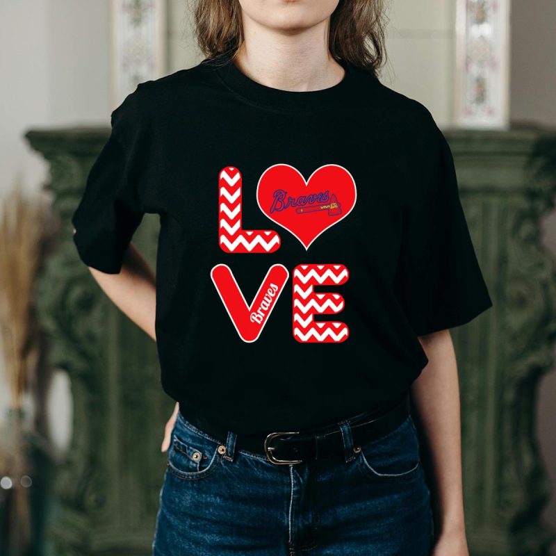 Chevron Heart Design Baseball T-Shirt For Love Braves Fans - Image 2