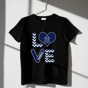 Iconic Heart Chevron T-Shirt For New York Yankees Baseball Fans