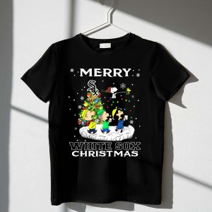 Snoopy & Peanuts Christmas T-Shirt For Chicago White Sox Fans