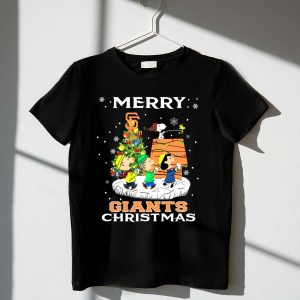 Festive Snoopy Peanuts Christmas T-Shirt - San Francisco Giants Design