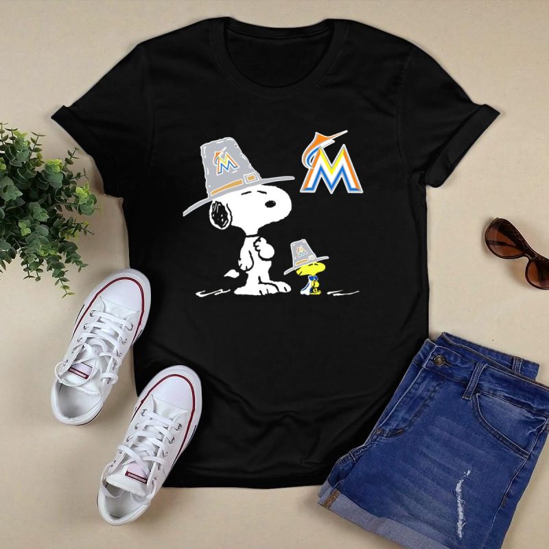 Miami Marlins Snoopy Woodstock Pilgrim Hats T Shirt Black 1