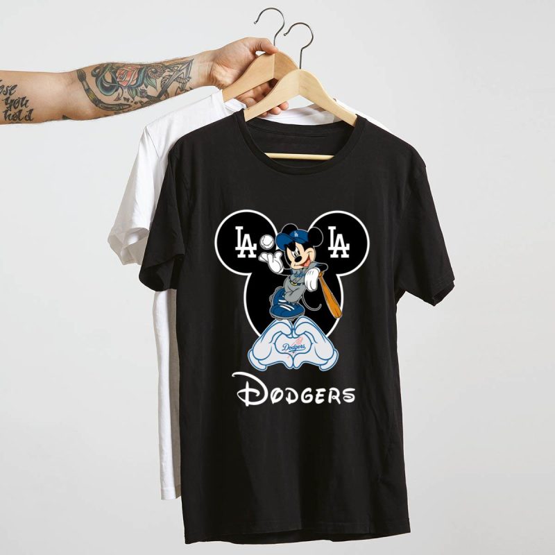 Mickey Mouse Los Angeles Dodgers T-Shirt - Stylish Fan Apparel - Image 4